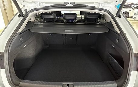 Volkswagen Passat CC, 2021 год, 2 900 200 рублей, 12 фотография