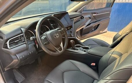 Toyota Camry, 2021 год, 2 365 000 рублей, 7 фотография