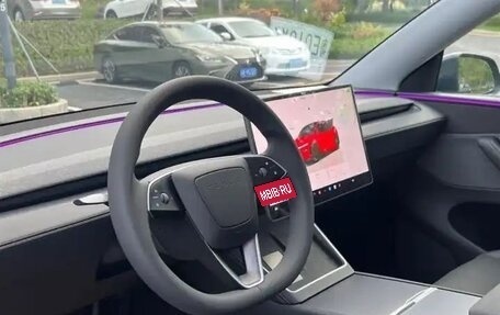 Tesla Model Y I, 2025 год, 4 900 111 рублей, 7 фотография