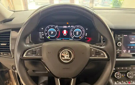 Skoda Kodiaq I, 2021 год, 2 500 000 рублей, 10 фотография