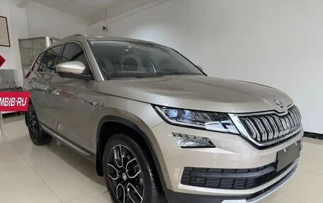 Skoda Kodiaq I, 2021 год, 2 500 000 рублей, 4 фотография