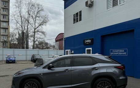 Lexus RX IV рестайлинг, 2020 год, 6 200 000 рублей, 5 фотография