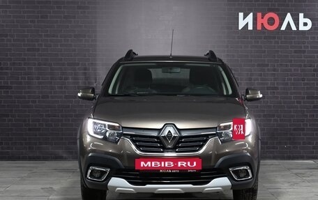 Renault Sandero II рестайлинг, 2021 год, 1 370 000 рублей, 2 фотография