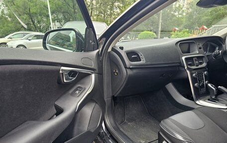 Volvo V40 II рестайлинг, 2014 год, 1 650 000 рублей, 6 фотография