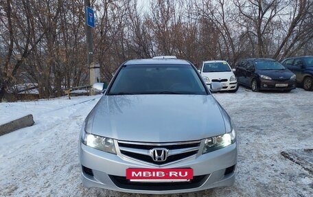 Honda Accord VII рестайлинг, 2007 год, 1 100 000 рублей, 2 фотография