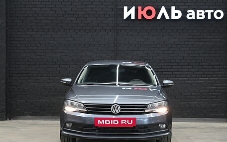 Volkswagen Jetta VI, 2016 год, 1 250 000 рублей, 2 фотография