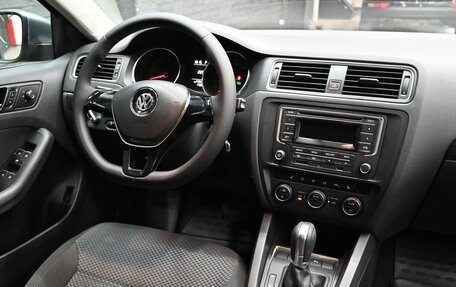 Volkswagen Jetta VI, 2016 год, 1 250 000 рублей, 11 фотография