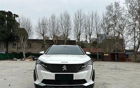 Peugeot 5008 II, 2021 год, 1 740 000 рублей, 2 фотография