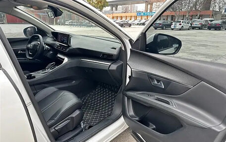 Peugeot 5008 II, 2021 год, 1 740 000 рублей, 15 фотография
