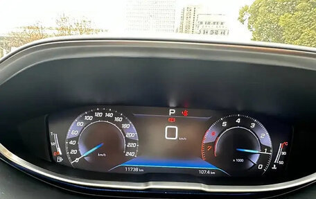 Peugeot 5008 II, 2021 год, 1 740 000 рублей, 10 фотография