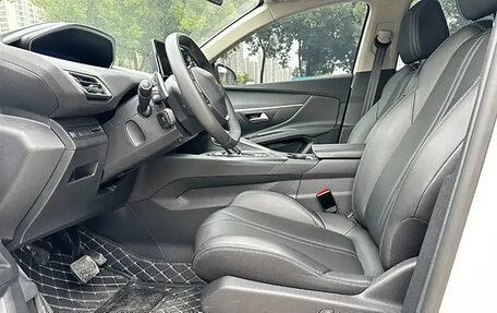 Peugeot 5008 II, 2021 год, 1 740 000 рублей, 14 фотография