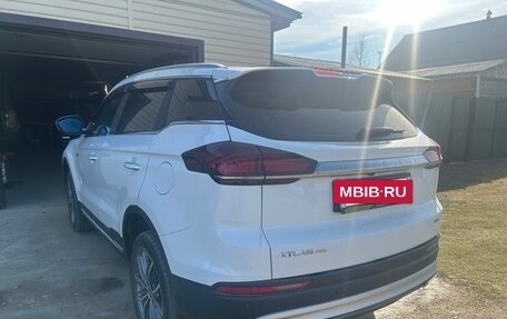 Geely Atlas, 2024 год, 3 800 000 рублей, 2 фотография