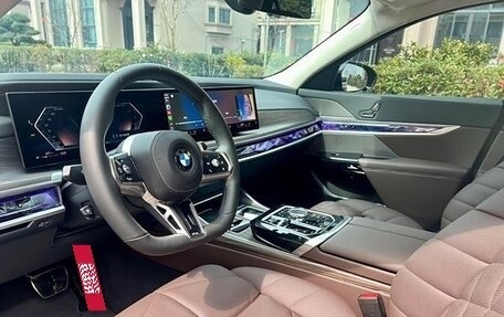 BMW 7 серия, 2024 год, 11 100 000 рублей, 19 фотография