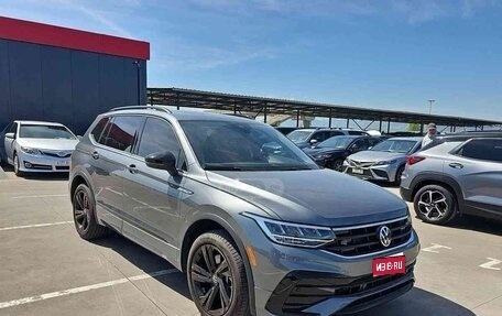 Volkswagen Tiguan II, 2021 год, 2 750 000 рублей, 1 фотография