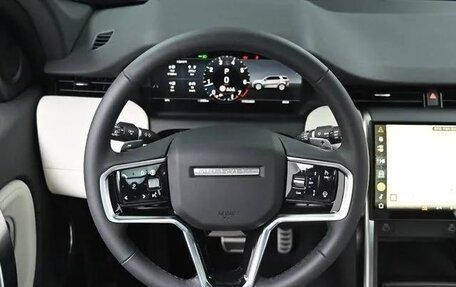 Land Rover Discovery Sport I рестайлинг, 2024 год, 4 800 000 рублей, 7 фотография