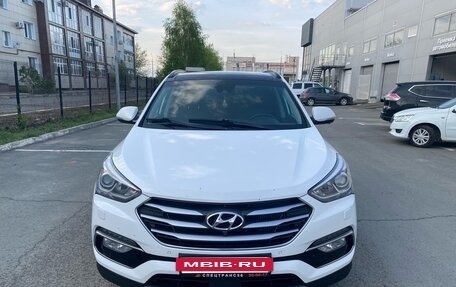 Hyundai Santa Fe III рестайлинг, 2018 год, 2 250 000 рублей, 2 фотография