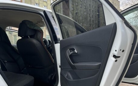 Volkswagen Polo VI (EU Market), 2017 год, 420 000 рублей, 10 фотография