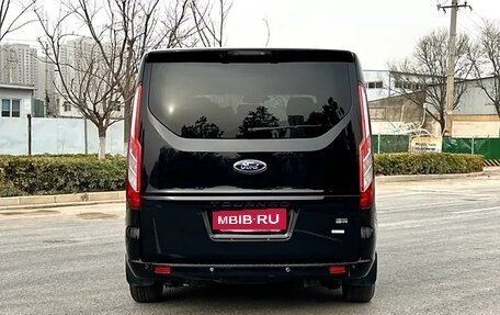 Ford Tourneo Custom I рестайлинг, 2021 год, 2 350 000 рублей, 5 фотография