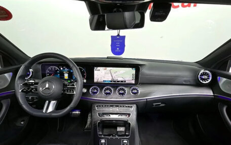 Mercedes-Benz CLS, 2022 год, 4 900 000 рублей, 10 фотография