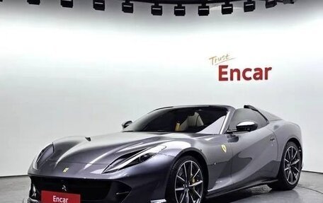 Ferrari 812, 2020 год, 42 300 000 рублей, 1 фотография