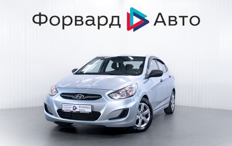 Hyundai Solaris II рестайлинг, 2012 год, 890 000 рублей, 3 фотография