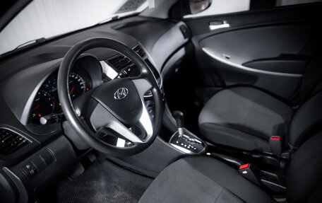 Hyundai Solaris II рестайлинг, 2012 год, 890 000 рублей, 11 фотография