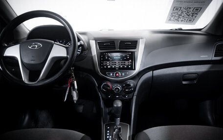 Hyundai Solaris II рестайлинг, 2012 год, 890 000 рублей, 12 фотография
