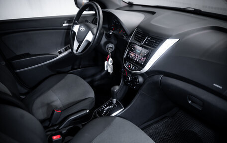 Hyundai Solaris II рестайлинг, 2012 год, 890 000 рублей, 15 фотография