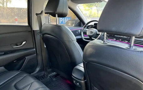 Hyundai Elantra, 2021 год, 1 280 000 рублей, 12 фотография