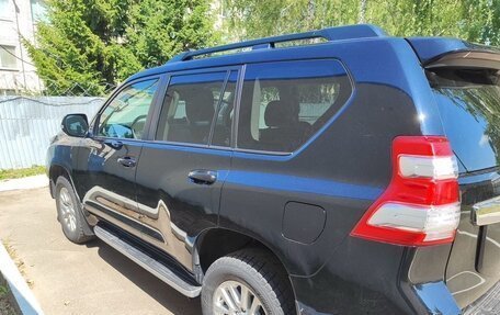 Toyota Land Cruiser Prado 150 рестайлинг 2, 2017 год, 4 100 000 рублей, 2 фотография