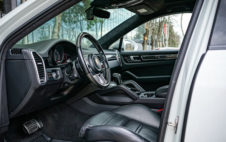 Porsche Cayenne III, 2020 год, 13 400 000 рублей, 13 фотография