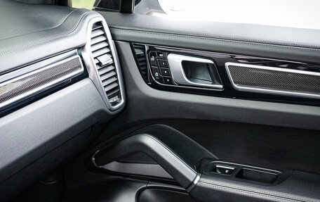 Porsche Cayenne III, 2020 год, 13 400 000 рублей, 23 фотография