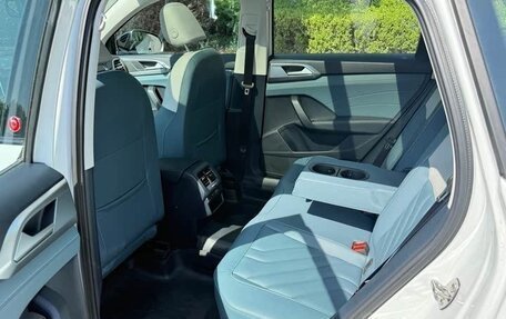 Volkswagen Tharu, 2024 год, 3 100 000 рублей, 18 фотография