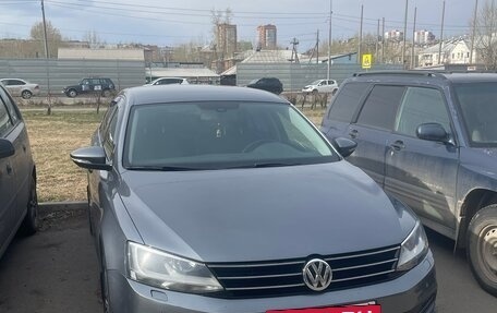 Volkswagen Jetta VI, 2016 год, 1 350 000 рублей, 3 фотография