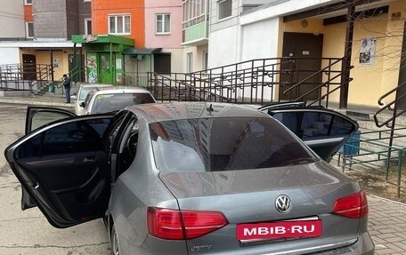 Volkswagen Jetta VI, 2016 год, 1 350 000 рублей, 6 фотография