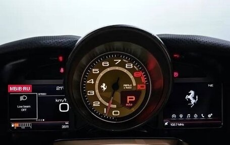 Ferrari 812, 2020 год, 42 300 000 рублей, 16 фотография