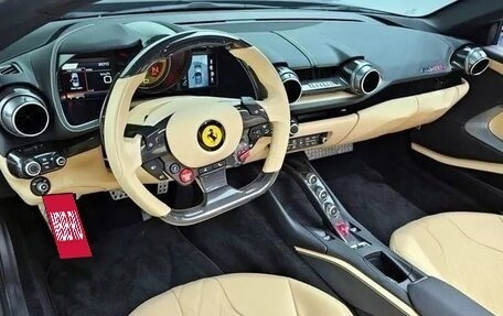 Ferrari 812, 2020 год, 42 300 000 рублей, 19 фотография