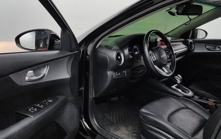 KIA K3, 2021 год, 1 556 000 рублей, 16 фотография