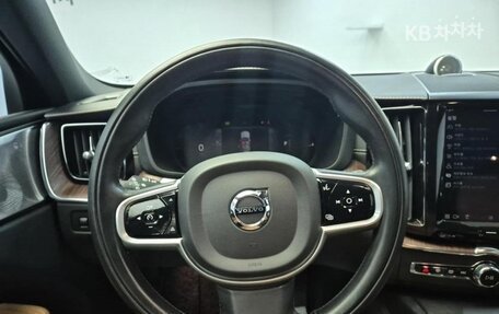Volvo XC60 II, 2022 год, 4 215 000 рублей, 8 фотография