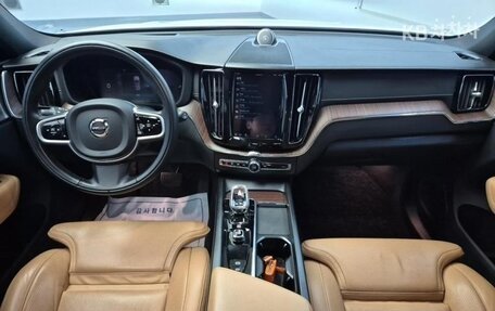 Volvo XC60 II, 2022 год, 4 215 000 рублей, 6 фотография