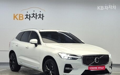 Volvo XC60 II, 2022 год, 4 215 000 рублей, 2 фотография