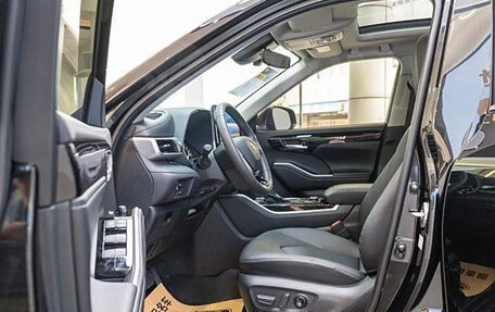 Toyota Highlander, 2022 год, 3 550 000 рублей, 11 фотография