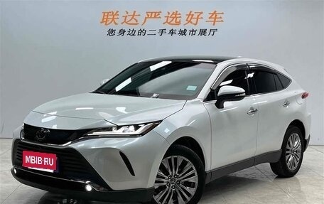 Toyota Harrier, 2022 год, 2 720 999 рублей, 2 фотография