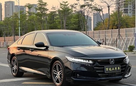 Honda Accord IX рестайлинг, 2022 год, 1 740 000 рублей, 2 фотография