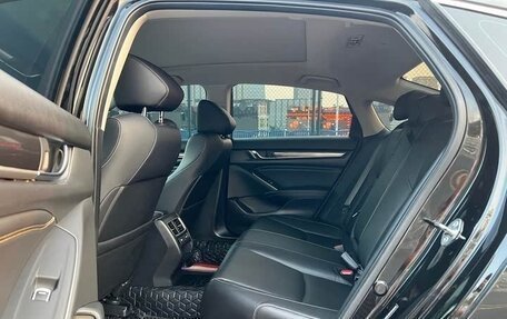 Honda Accord IX рестайлинг, 2022 год, 1 740 000 рублей, 13 фотография