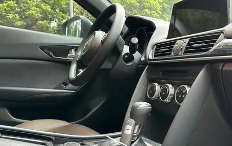 Mazda CX-4, 2021 год, 1 827 810 рублей, 14 фотография