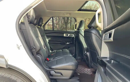 Ford Explorer VI, 2022 год, 3 350 000 рублей, 18 фотография