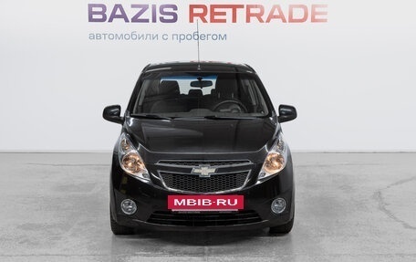 Chevrolet Spark III, 2011 год, 637 000 рублей, 2 фотография