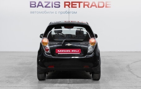 Chevrolet Spark III, 2011 год, 637 000 рублей, 6 фотография