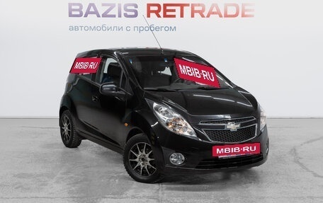 Chevrolet Spark III, 2011 год, 637 000 рублей, 3 фотография